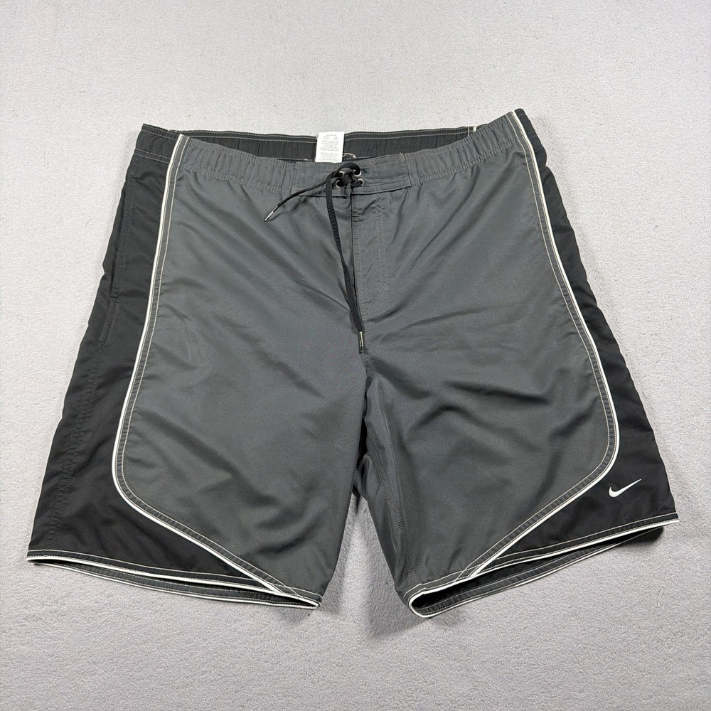 Nike Shorts Mens Large Gray Colorblock Swim Trunks Lined Pockets Drawstring